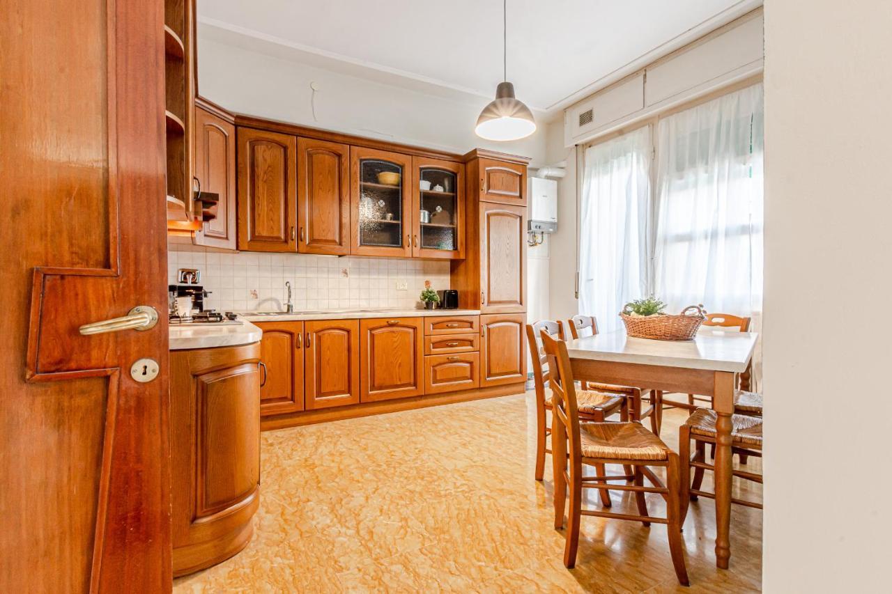 Frank'S And Art Love Apartments Livorno Exterior foto